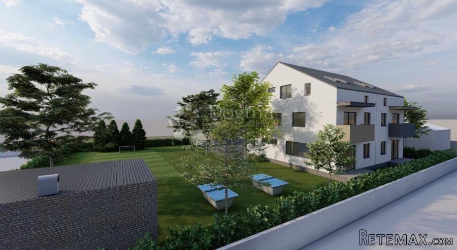 ZEMLJIŠTE SA PROJEKTOM I GRAĐEVINSKOM DOZVOLOM - 2