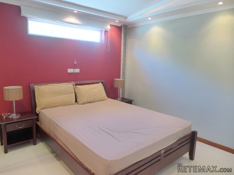 Top 3 plus bedroom townhouse villa at.. - 2