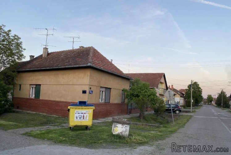Prodajem kuću u Bečeju - 4
