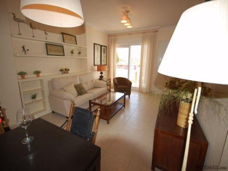 3 bedroom ground floor flat for sale - 2