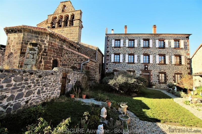 8 bedroom Character For Sale: 43580..