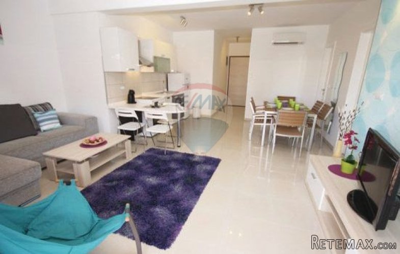 IZVRSNI APARTMAN S VLASTITIM BAZENOM - 4