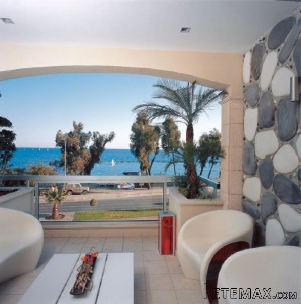 Luxurious One Bedroom Apartment in..