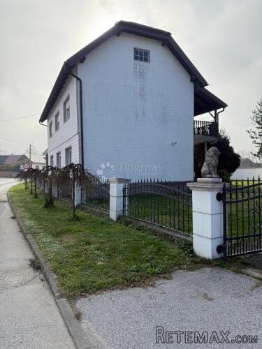 Prostrana obiteljska kuća s velikom okućnicom blizu Sračinca - 2