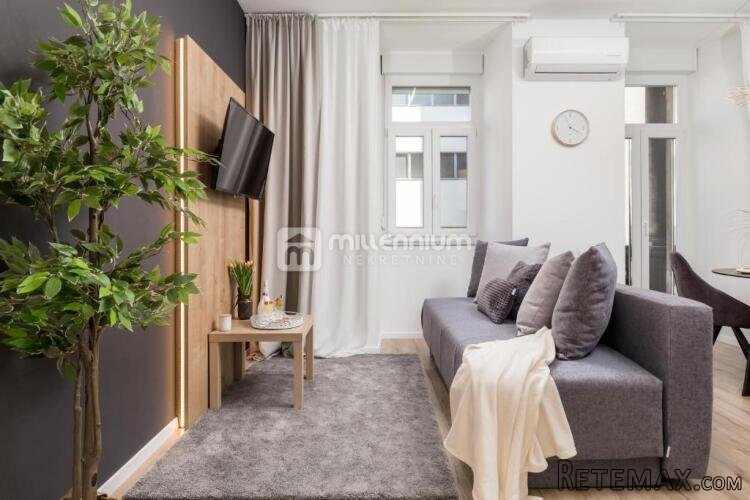 Rijeka, Centar, 136m2, 3 stambene jedinice s balkonima - 2