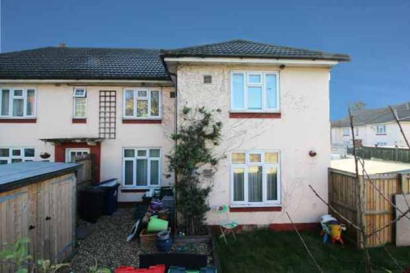 2 bedroom, Flat house for sale