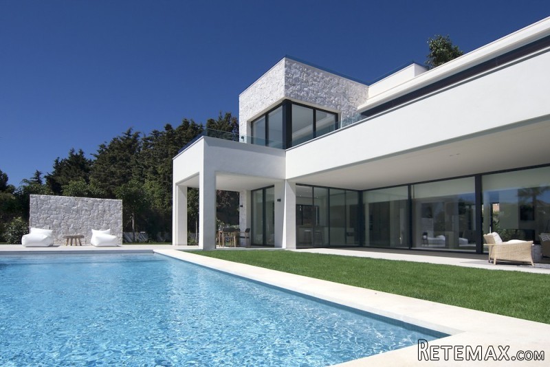 4 Bedrooms - Villa - Malaga - For Sale - 2