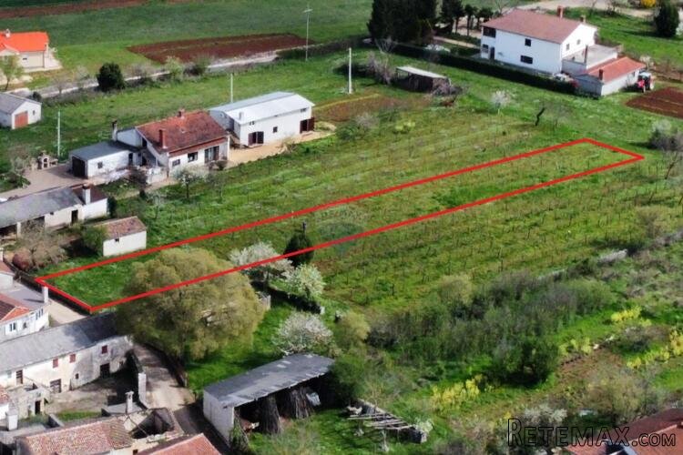 Istra, Žminj okolica - građevinsko zemljište 2055 m2
