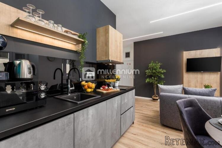 Rijeka, Centar, 136m2, 3 stambene jedinice s balkonima - 3
