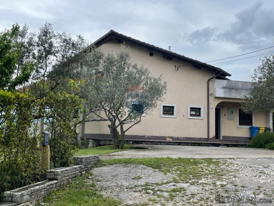 Rijeka, Viškovo, Marčelji, samostojeća kuća 250 m2, pogled n - 3