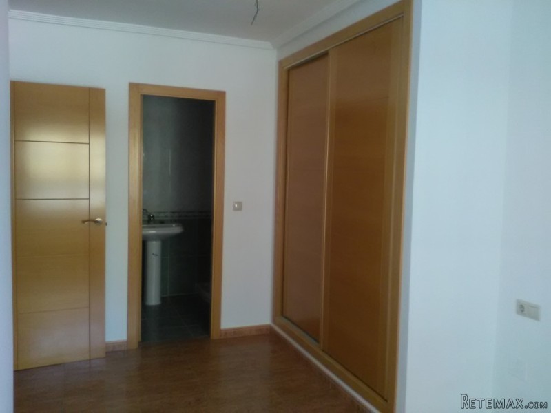 3 bedroom, 2 bathroom Apartment, (build.. - 2