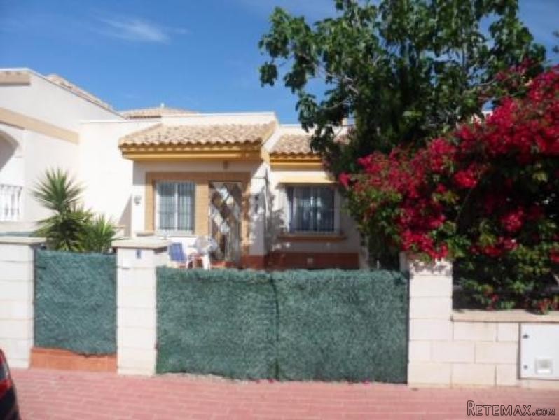 2 bedroom, 1 bathroom Villa