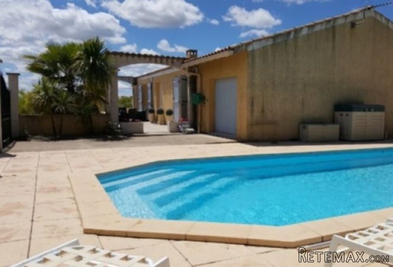 Lovely Villa With Swimming Pool