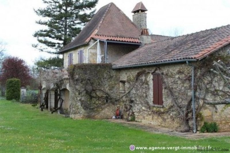 Superb Stone Property With No Near.. - 2