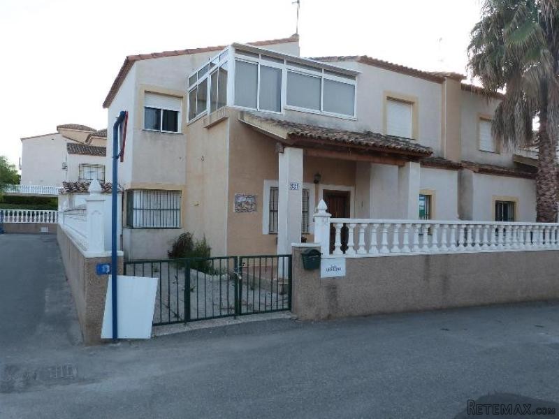 3 Bedrooms - Chalet - Alicante - For..