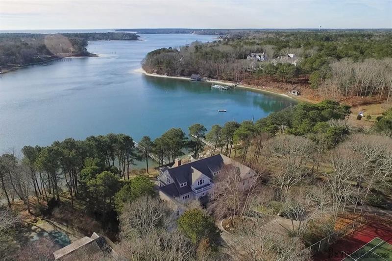 5 bedroom House For Sale: 135 Point..