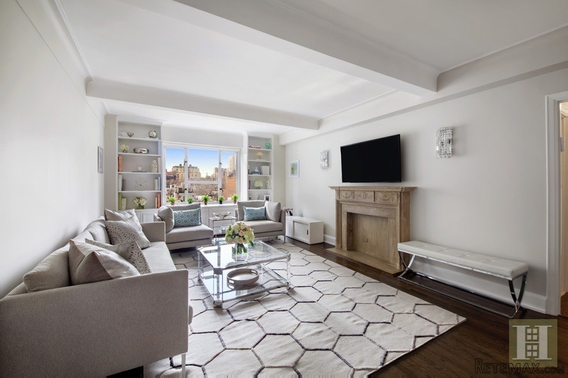 3 bedroom Apartment For Sale: 7 WEST..