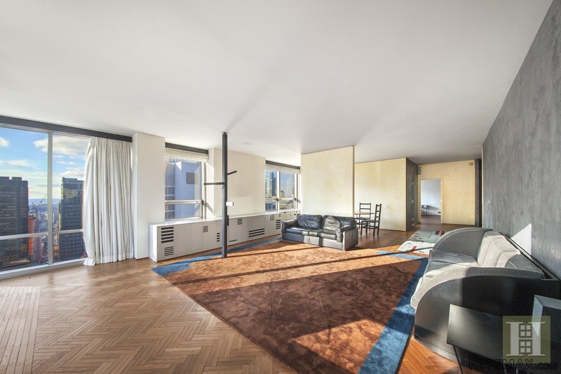 2 bedroom Apartment For Sale: LAP OF..