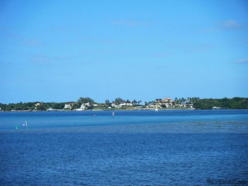 1820 New Palm Wy #201, Boynton Beach..