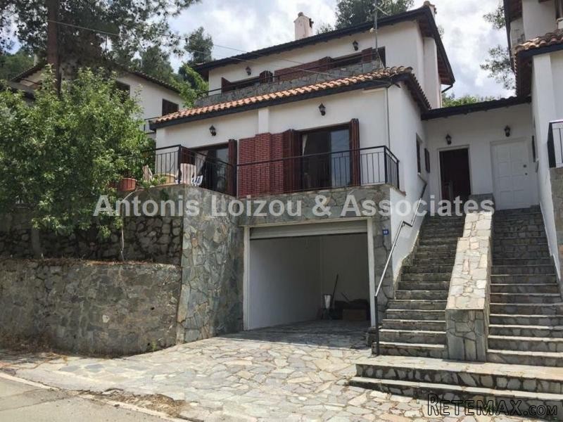 3 Bedroom semidetached house in..