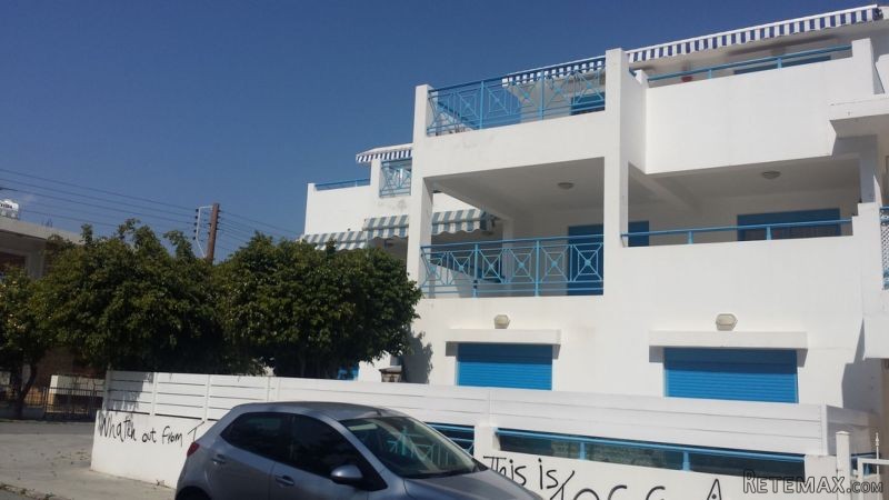 Very close to the sea, ground floor 2..