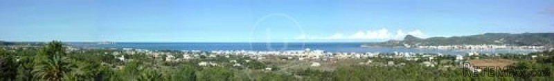Monterey - unique property