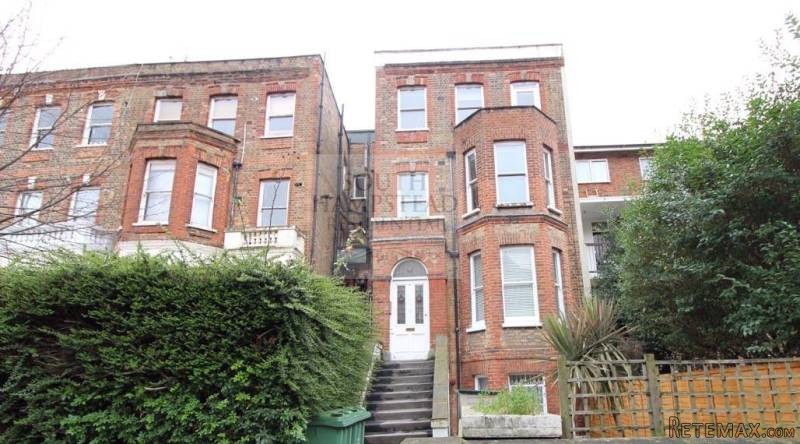 159b Goldhurst