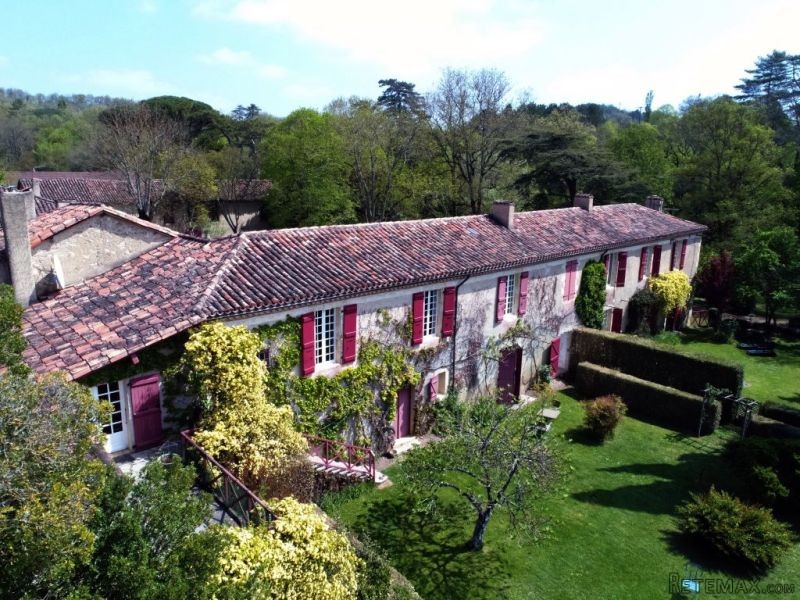 French Country Estate With Manor House.. - 2