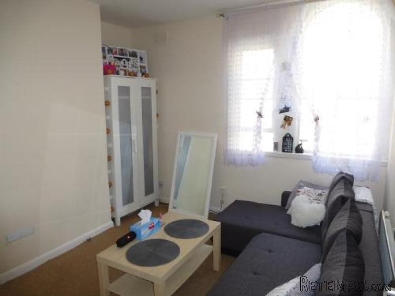 1 Bedroom For Sale - 2