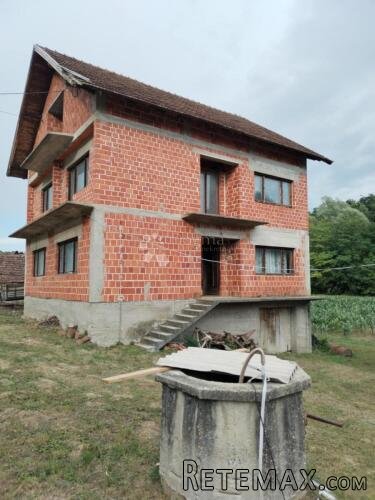 Kuća katnica-Vinarec,Sv.Petar Orehovec, za dovršenje i adapt - 2
