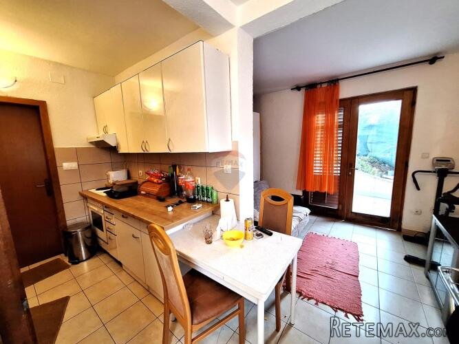 Opatija, okolica - poslovna zgrada s apartmanom - 3