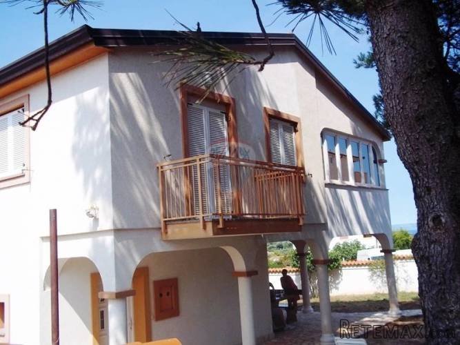 Istra-Ližnjan, nova potpuno opremljena kuća sa 2 stana - 3