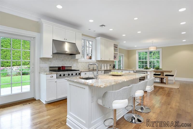 4 bedroom House For Sale: 15 Edgewood.. - 2