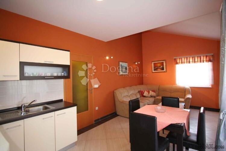 UVALA SOLINE - DVA APARTMANA PRVI RED DO MORA - 8