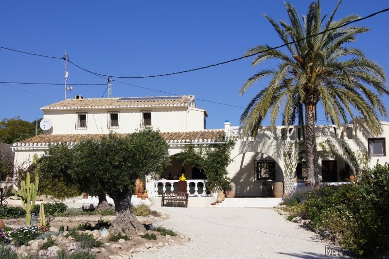 Charming Finca with amazing views in..