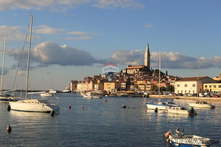 Rovinj centar - Poslovni prostor 1. red do mora - 2