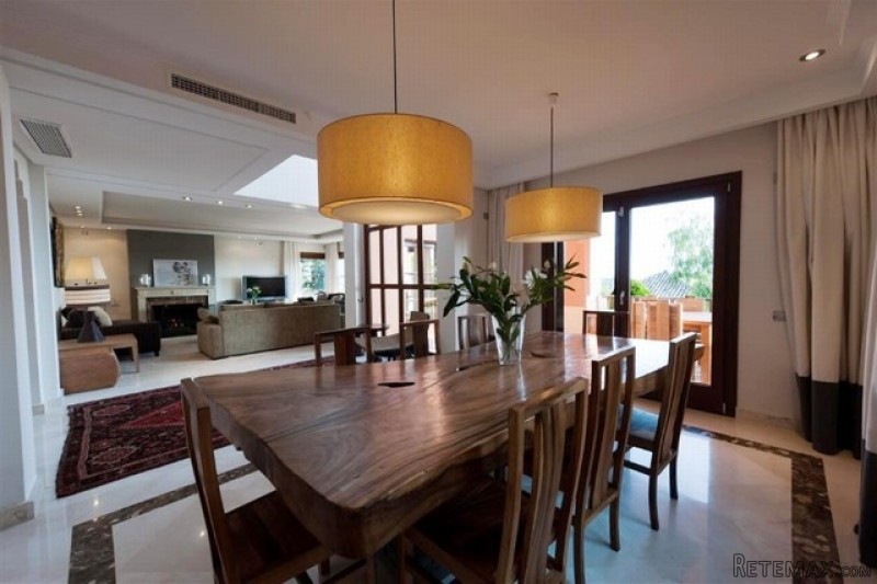 6 Bedrooms - Villa - Malaga - For Sale - 2