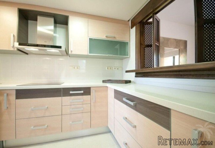 This beautiful duplex apartment is located in a cozy.. - 4