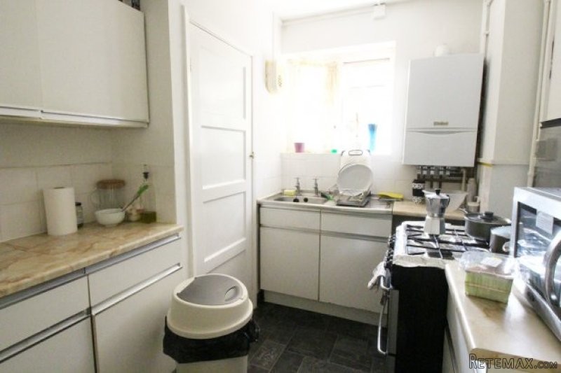 1 bedroom, Flat house for sale - 2