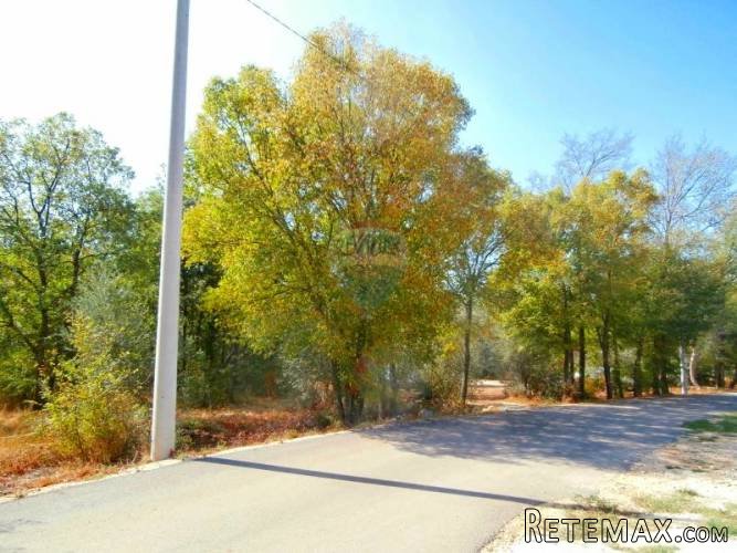 POREČ, okolica- građevinsko zemljište - 2