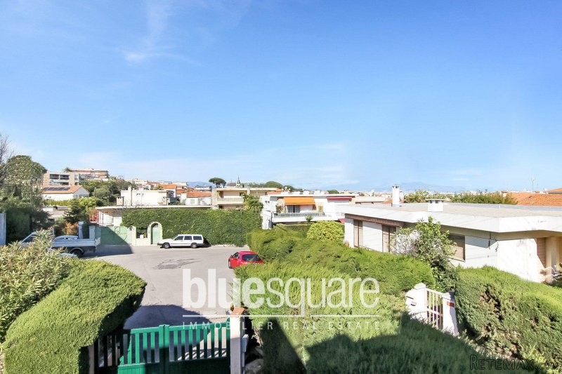 1 bed apartment with open view