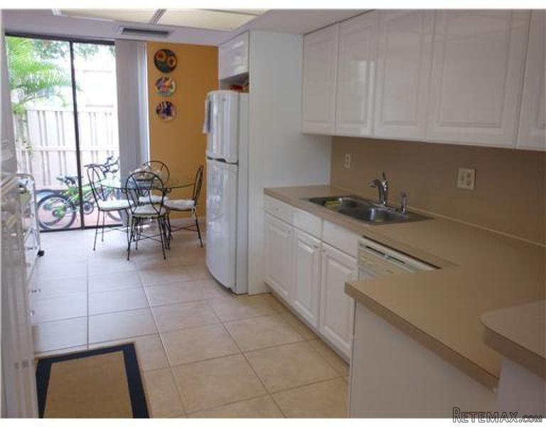 1002 Bridgewood Place, Boca Raton, FL -.. - 2