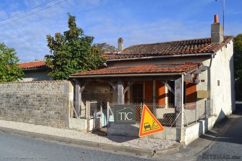 Habitable Small House With Courtyard..