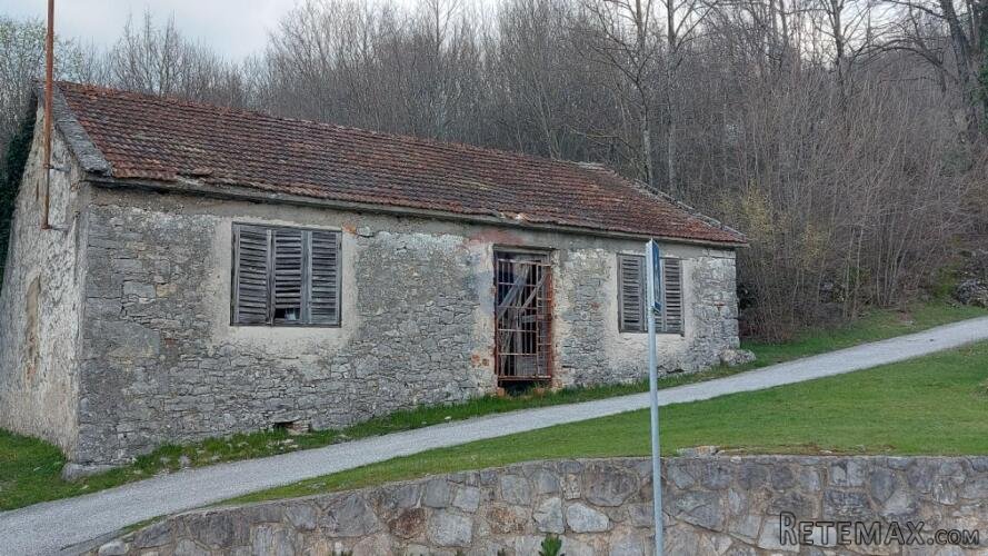 Matulji, Lipa - dvije kuće za adaptaciju - 2
