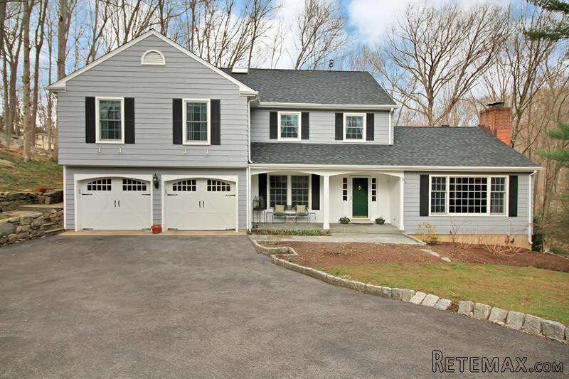4 bedroom House For Sale: 111 Chestnut..