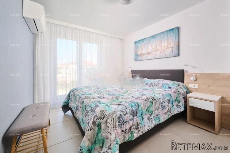 Umag – apartman blizu mora u kompleksu s bazenom - 3