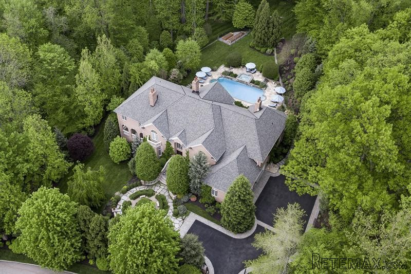 6 bedroom House For Sale: 20 Wrights.. - 2