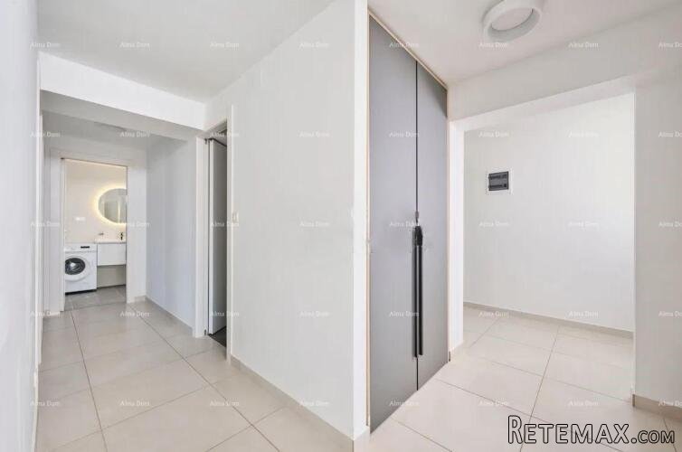 Umag – apartman blizu mora u kompleksu s bazenom - 5