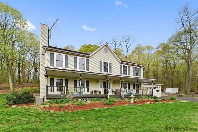 3 bedroom House For Sale: 227 Church..
