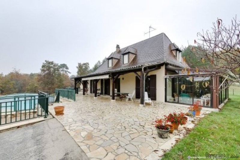 6 Beroom Villa Set On 1.6 Hectares Of..